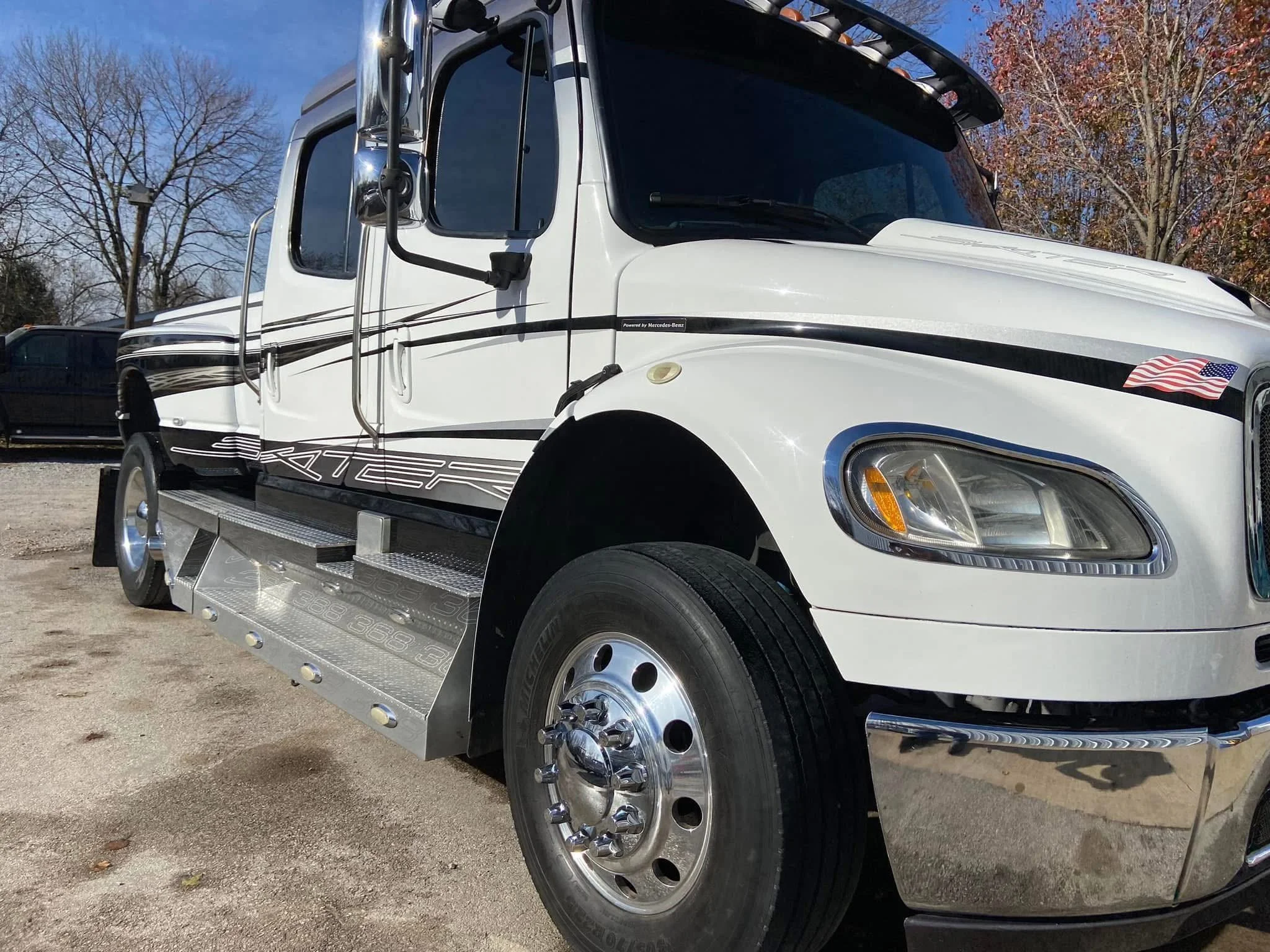 Image of Semi-Truck Cleaning & Polishing